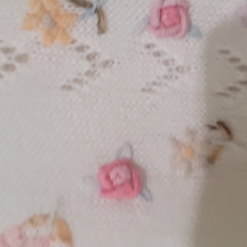 Petite Sophisticate Cream Floral Cardigan - Picture 4 of 6